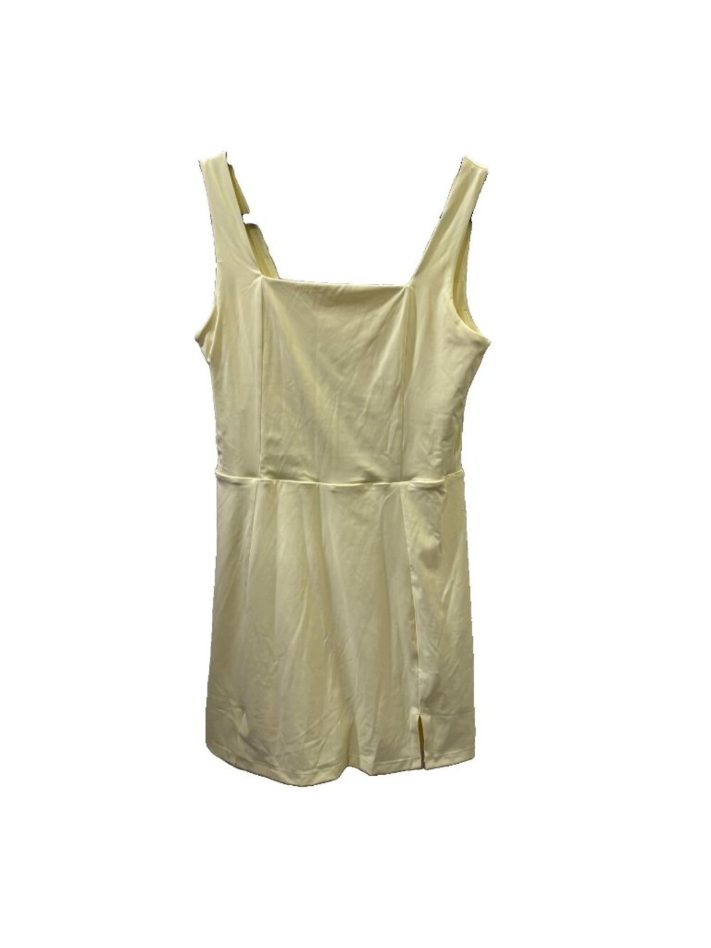 TravisMathew move knit dress butter Yellow Golf Has Pockets and shorts  Size L